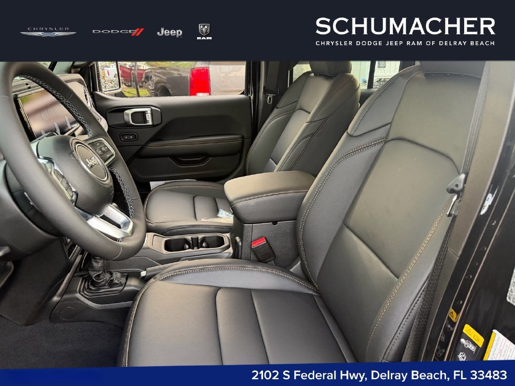 New 2027 Jeep Wrangler Unlimited Sahara AWD/4WD image 11