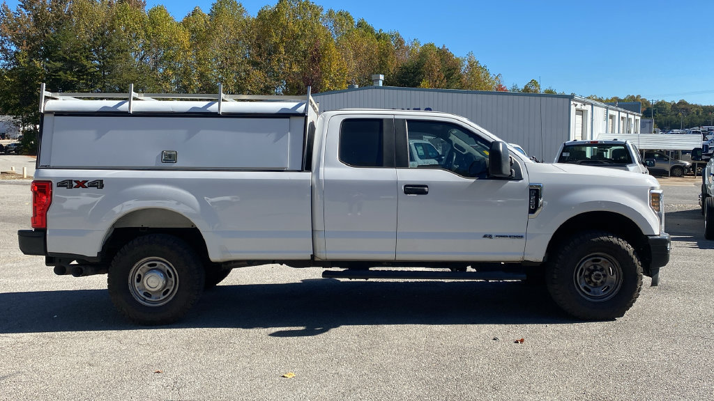 Used 2019 Ford F250 XL AWD/4WD image 4