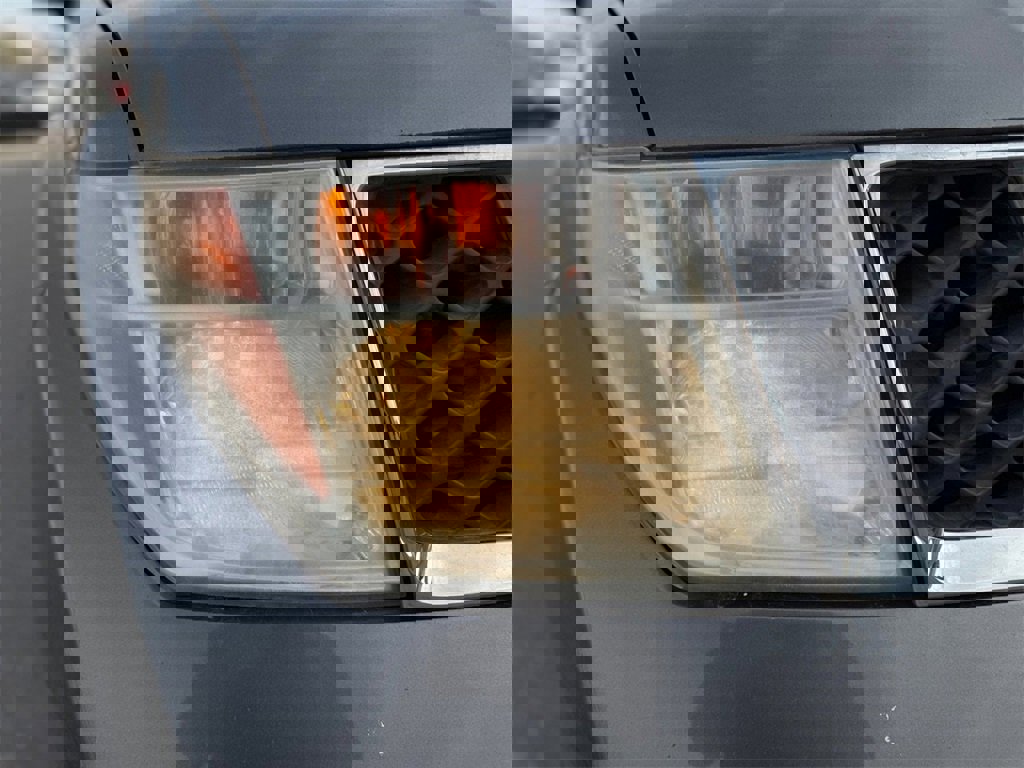 Used 2006 Nissan Pathfinder SE w/ (P01) Se Premium Pkg image 53