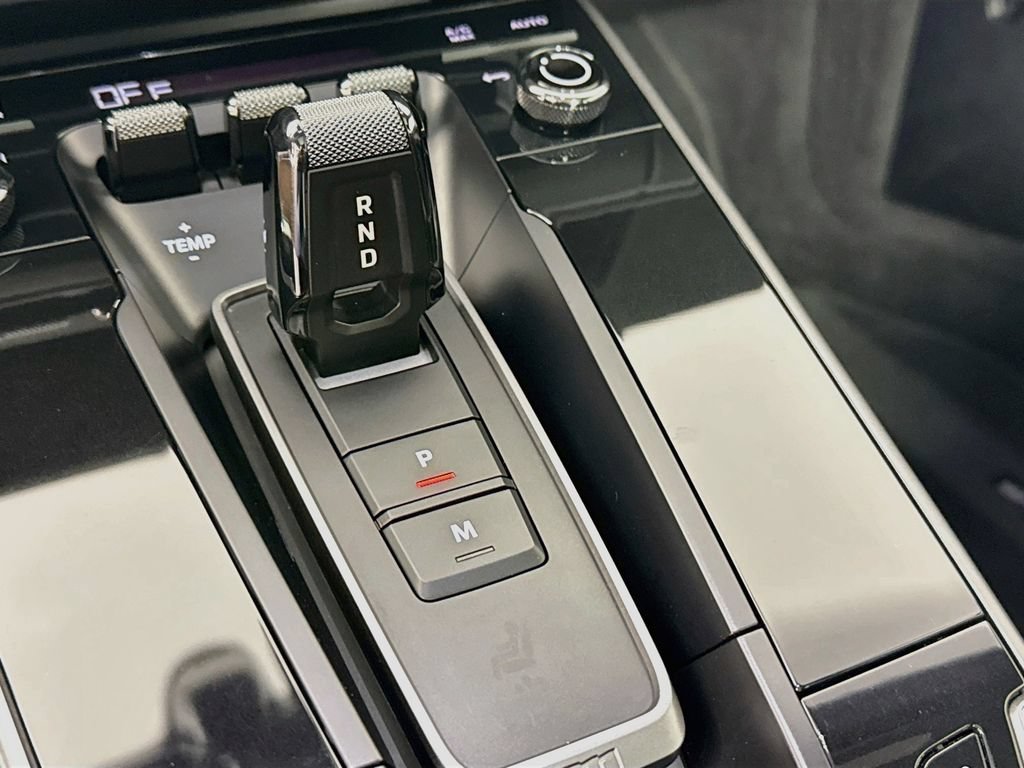 Certified 2023 Porsche 911 Carrera S RWD image 18
