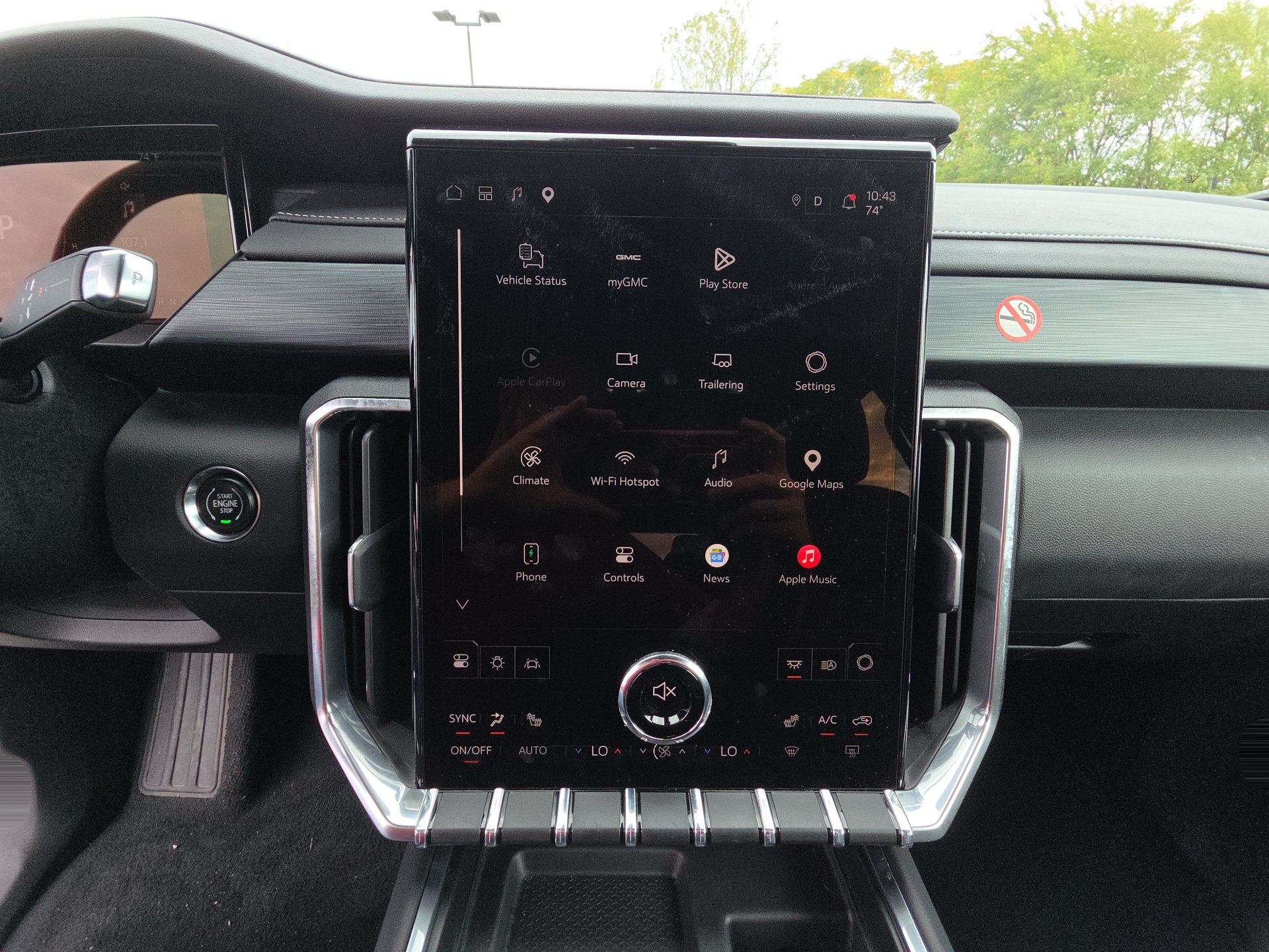 Used 2026 GMC Acadia Elevation w/ Elevation Premium Package FWD image 23