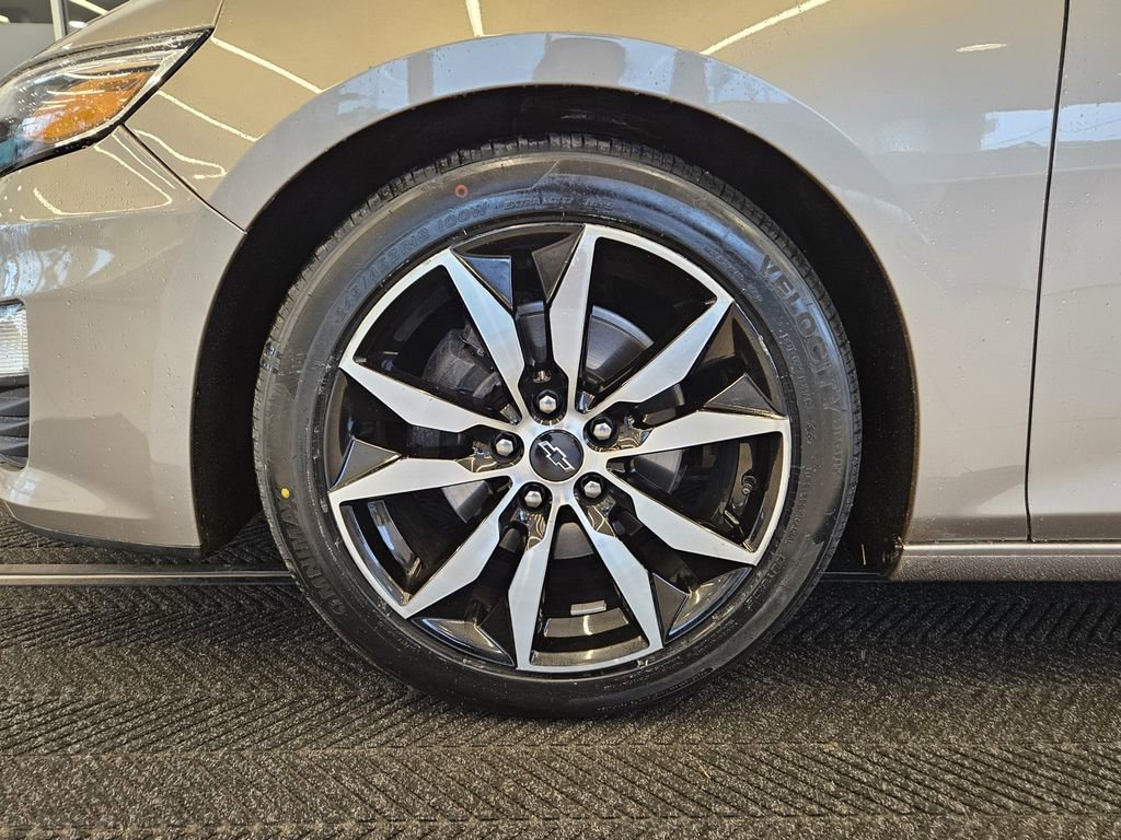 Used 2022 Chevrolet Malibu RS image 12