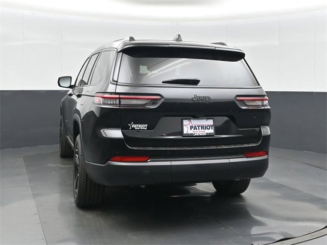 New 2025 Jeep Grand Cherokee L Altitude image 10