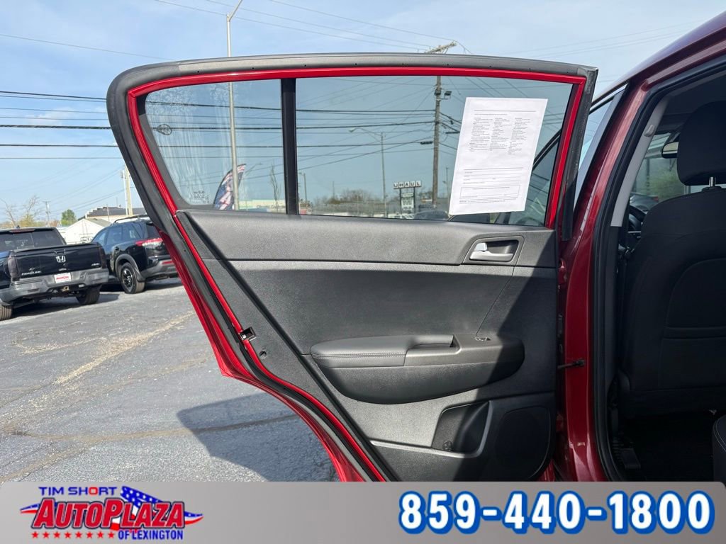 Used 2020 Kia Sportage LX AWD/4WD image 27