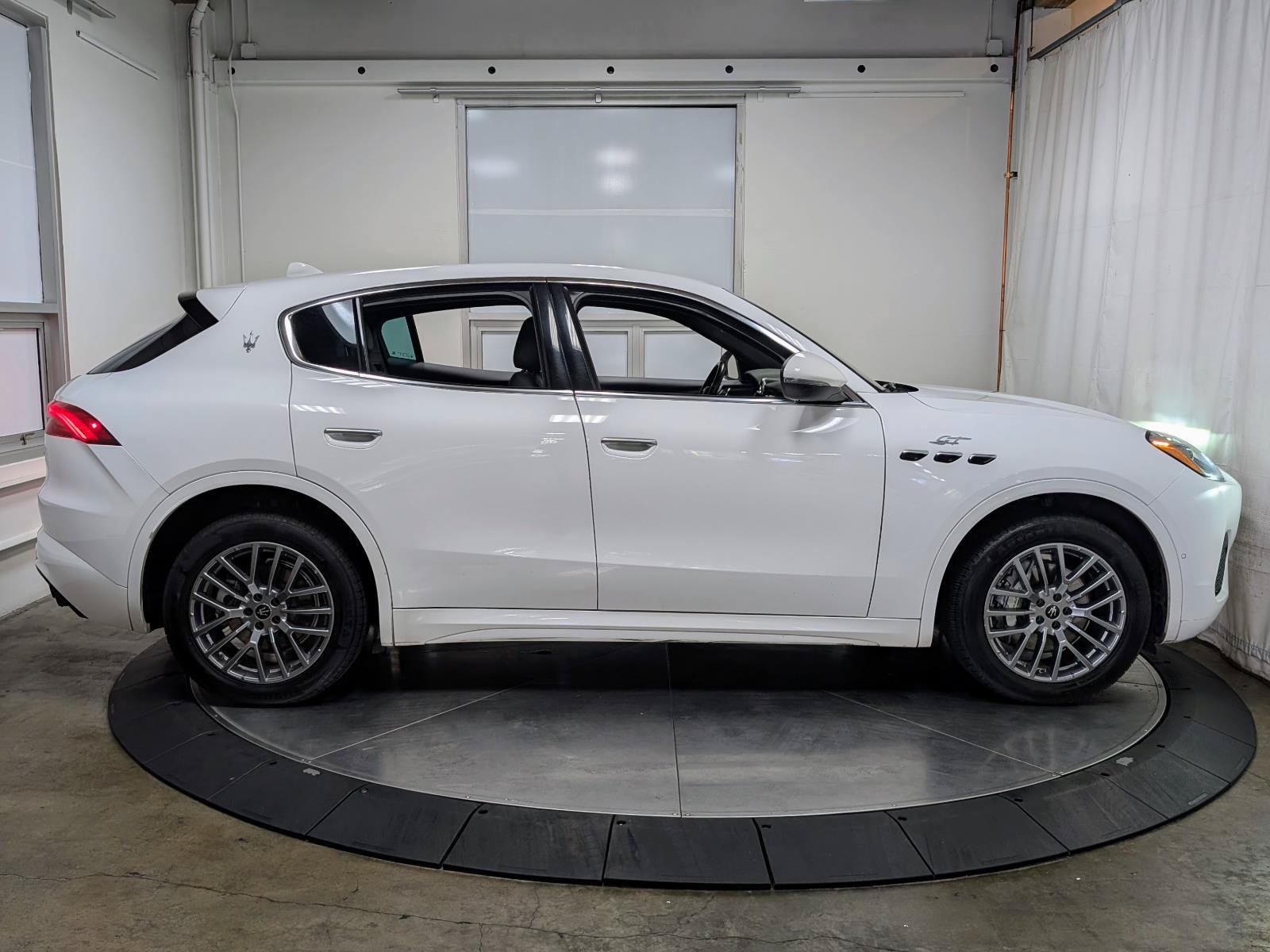 Used 2024 Maserati Grecale GT AWD/4WD image 10