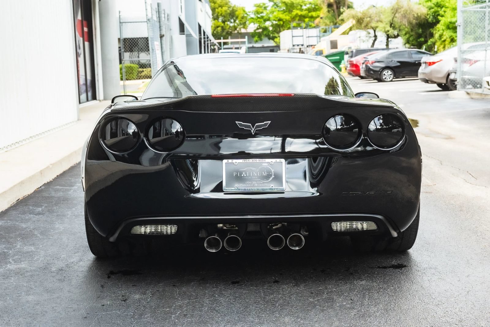 Used 2009 Chevrolet Corvette Coupe w/ Preferred Equipment Group RWD image 9