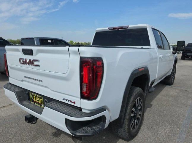 Used 2023 GMC Sierra 2500 AT4 w/ Gooseneck/5TH Wheel Package AWD/4WD image 3