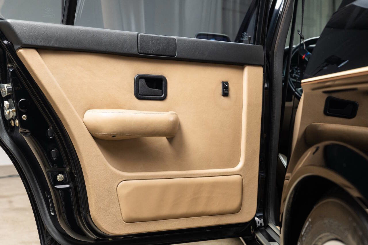 Used 1988 BMW M5 image 62