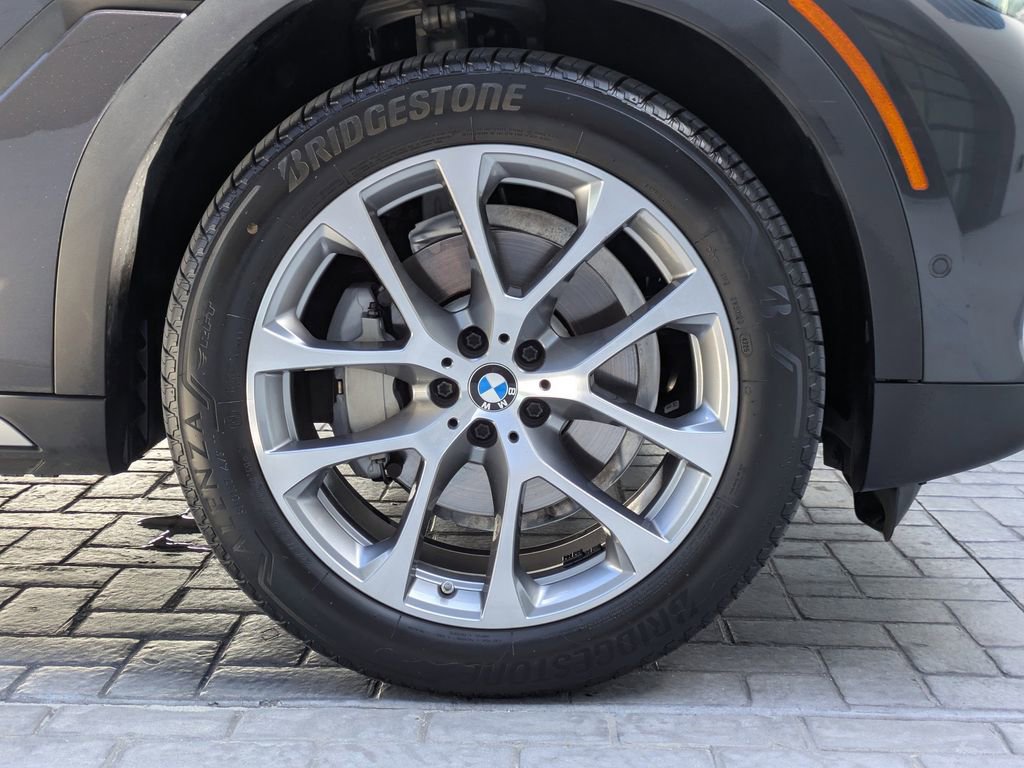 Used 2023 BMW X6 xDrive40i AWD/4WD image 12