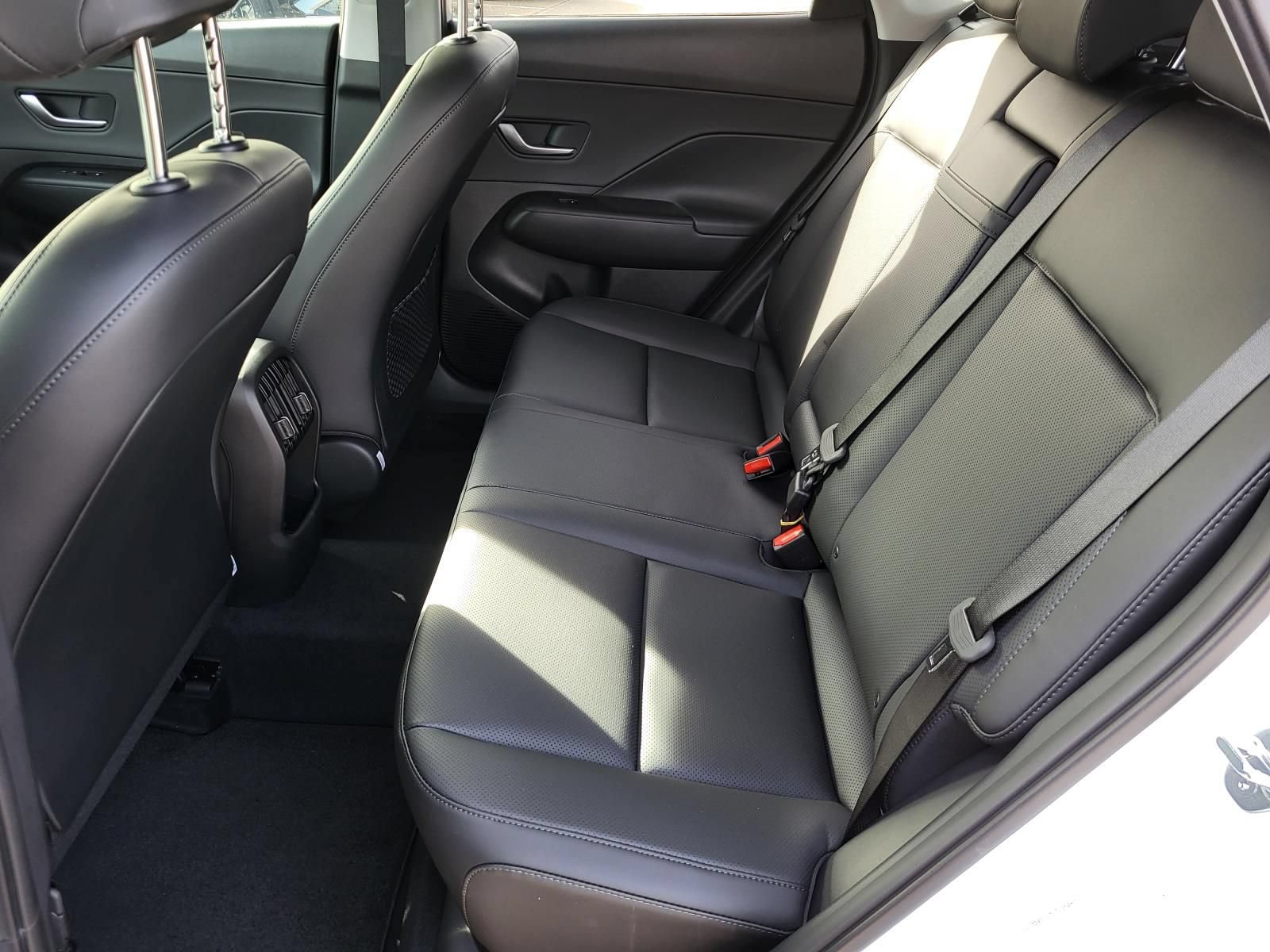 New 2026 Hyundai Kona Limited FWD image 13
