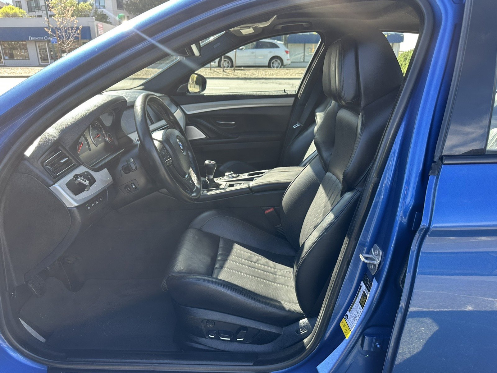 Used 2013 BMW M5 RWD image 18