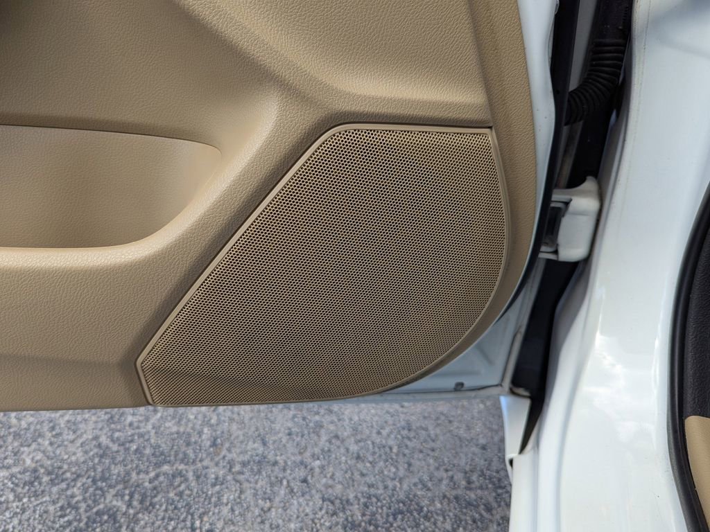 Used 2012 Honda Accord EX-L image 15