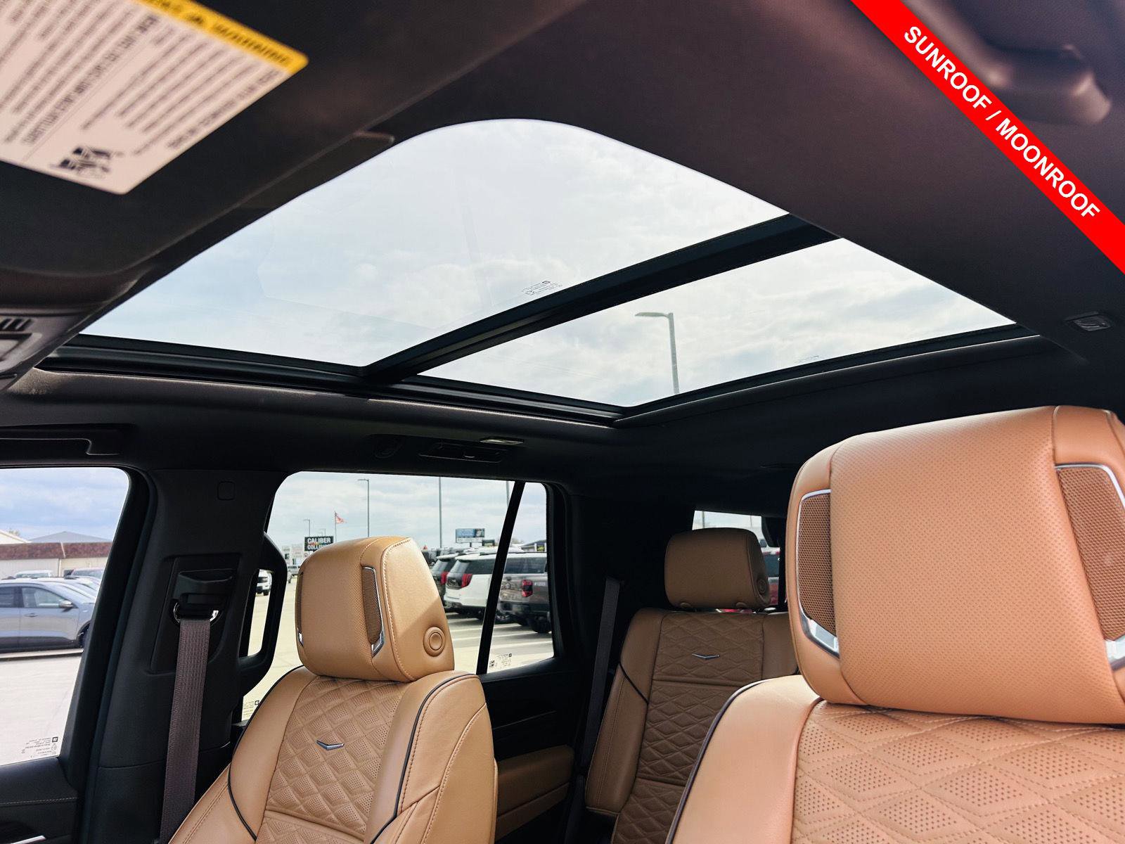 Used 2022 Cadillac Escalade Sport w/ Touring Package AWD/4WD image 4