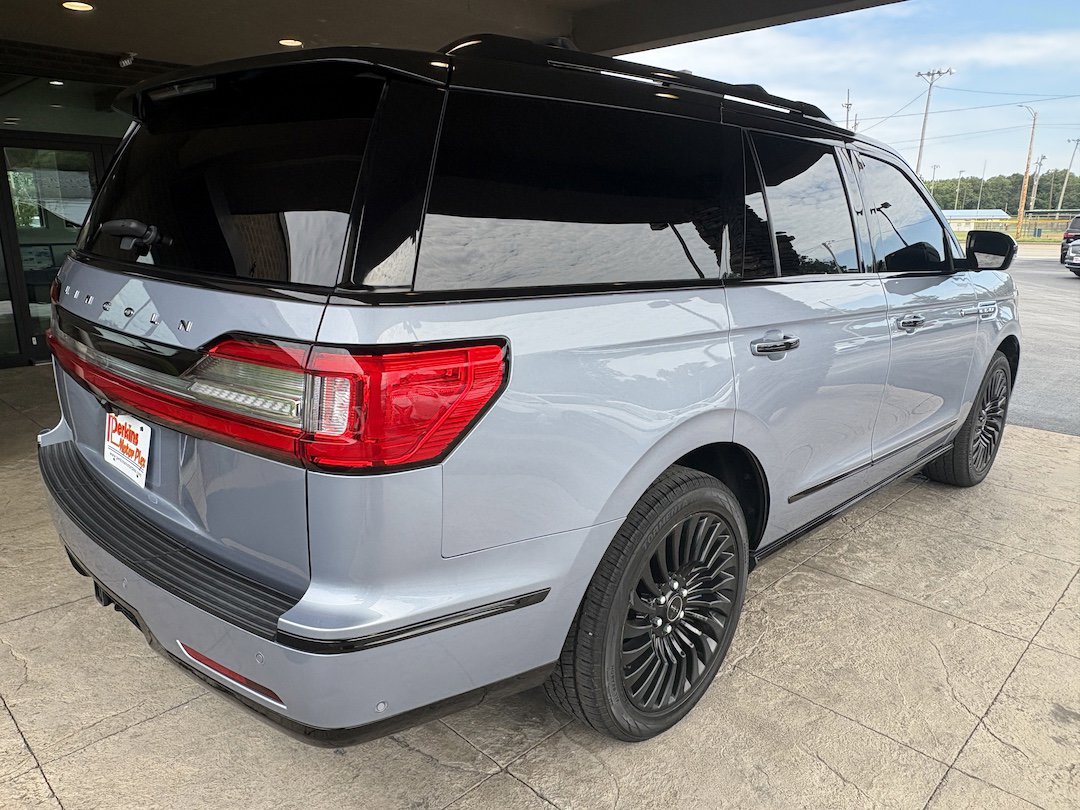Used 2019 Lincoln Navigator Black Label w/ Cargo Package AWD/4WD image 6