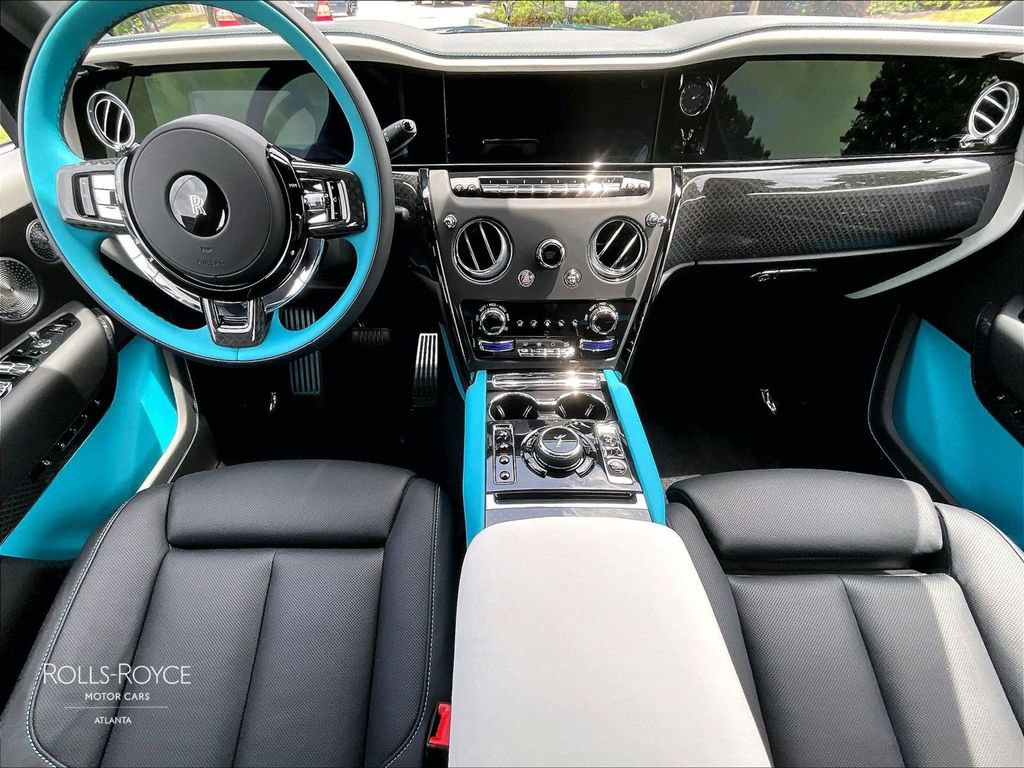 New 2027 Rolls-Royce Cullinan Black Badge AWD/4WD image 5