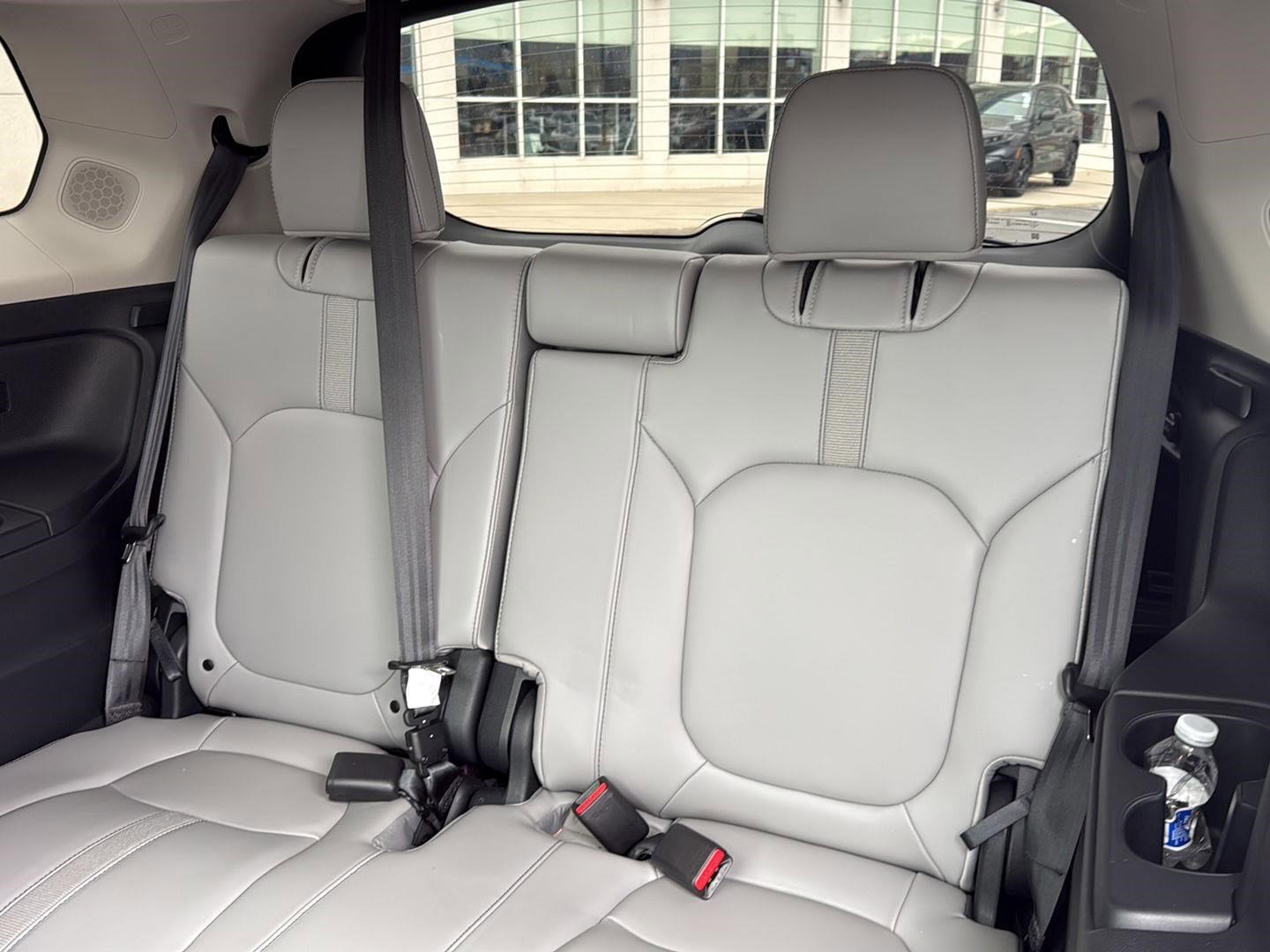 Certified 2023 Honda Pilot Touring image 32