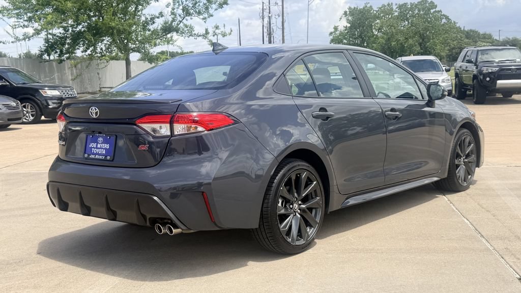 Used 2025 Toyota Corolla SE FWD image 7