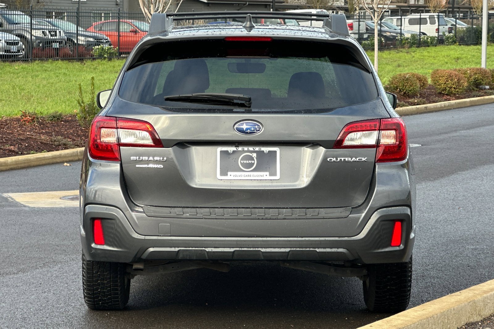 Used 2018 Subaru Outback 2.5i Premium image 4