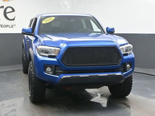 Used 2016 Toyota Tacoma TRD Off-Road image 49
