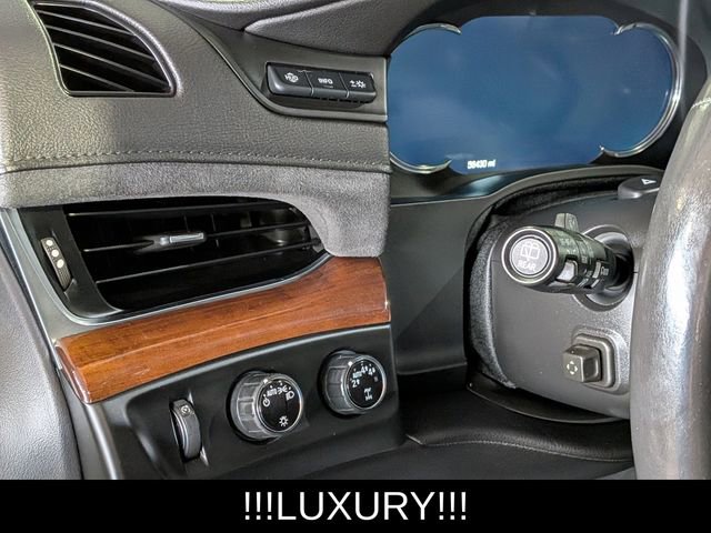 Used 2019 Cadillac Escalade ESV Luxury image 14