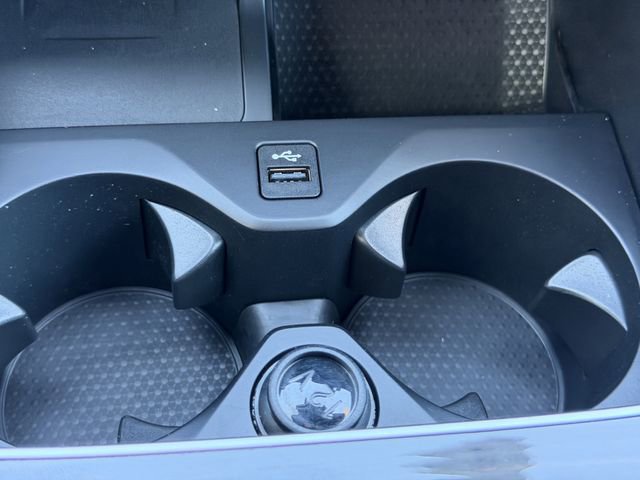 Certified 2025 BMW X6 xDrive40i w/ Climate Comfort Package image 28