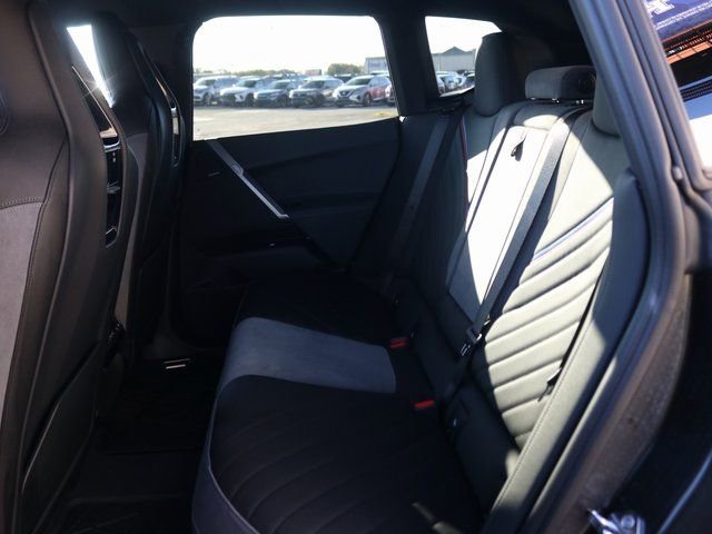 New 2026 BMW iX xDrive60 w/ M Sport Package image 24