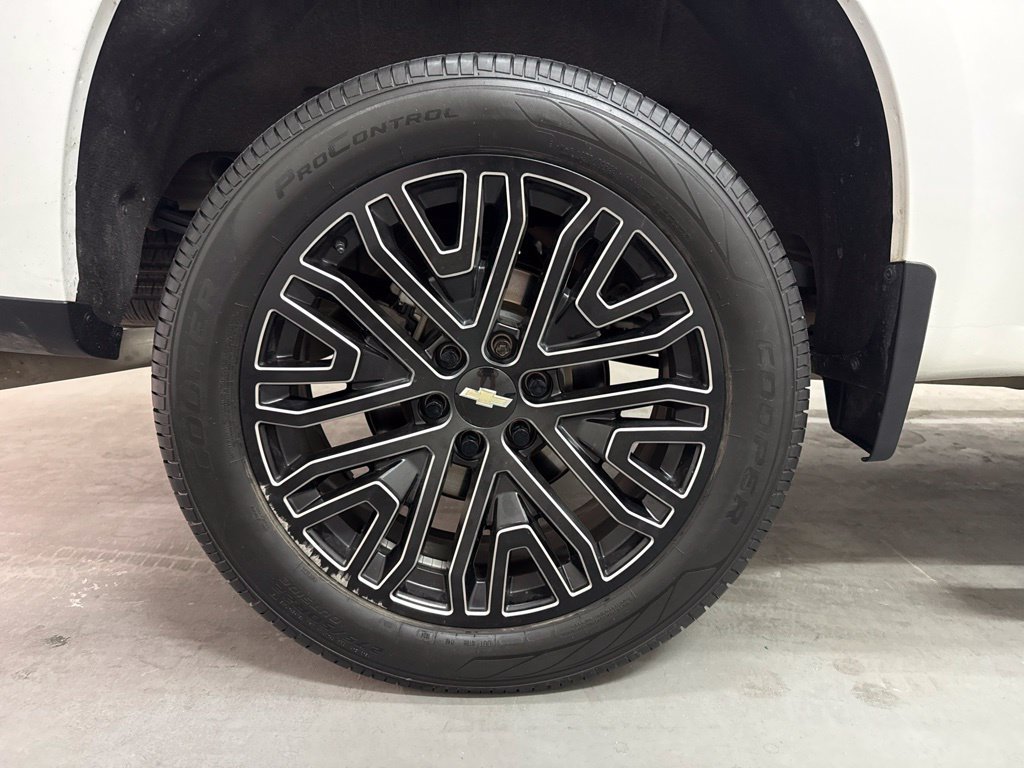 Used 2020 Chevrolet Silverado 1500 LTZ w/ LTZ Plus Package AWD/4WD image 50