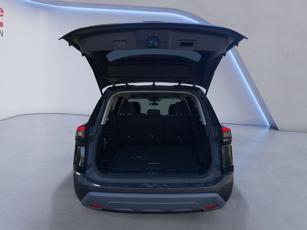 Used 2023 Nissan Rogue SV FWD image 19