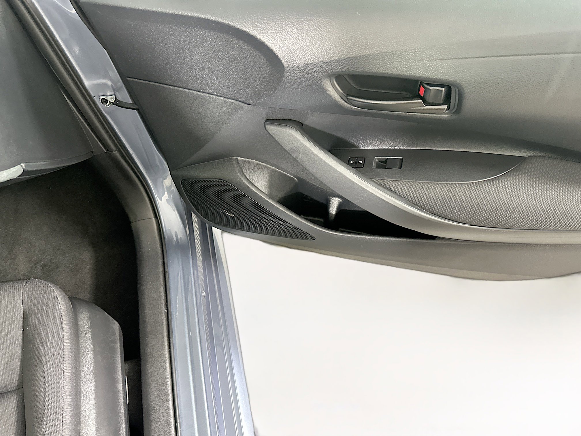 Used 2024 Toyota Corolla LE image 29