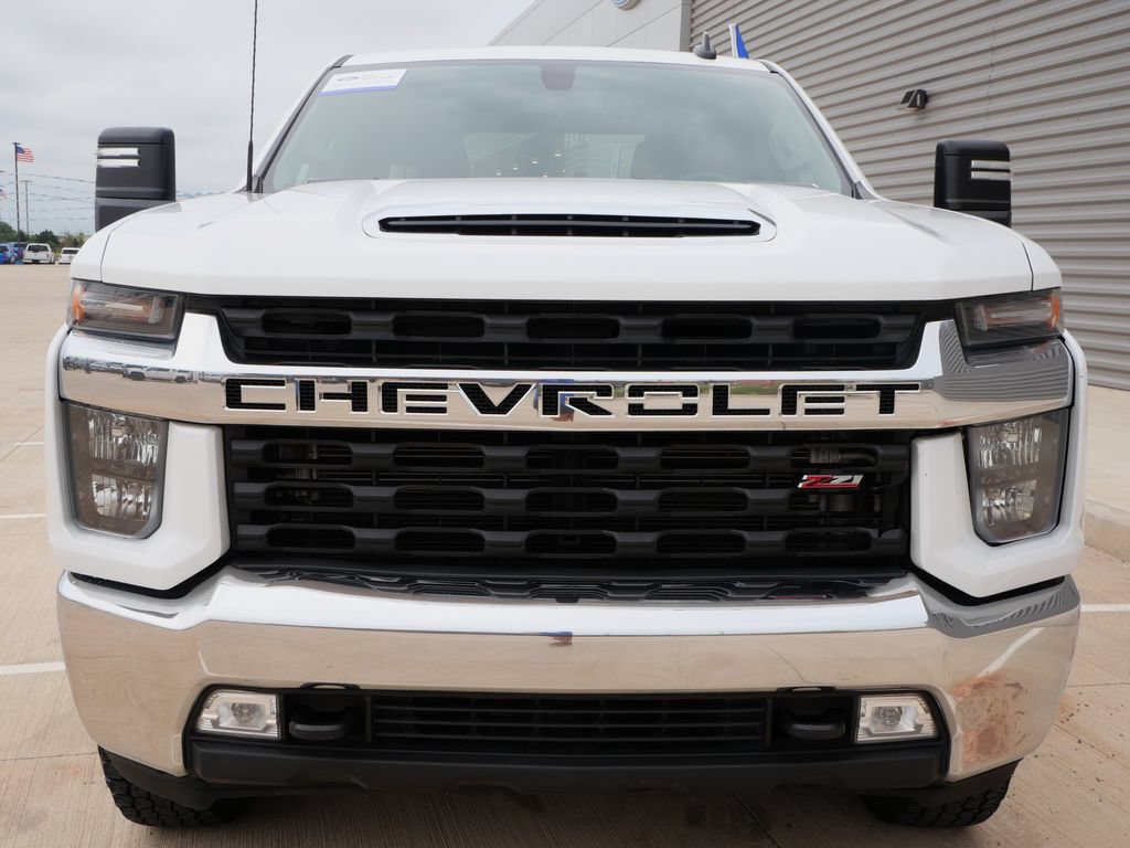 Used 2023 Chevrolet Silverado 2500 LT w/ Convenience Package AWD/4WD image 4