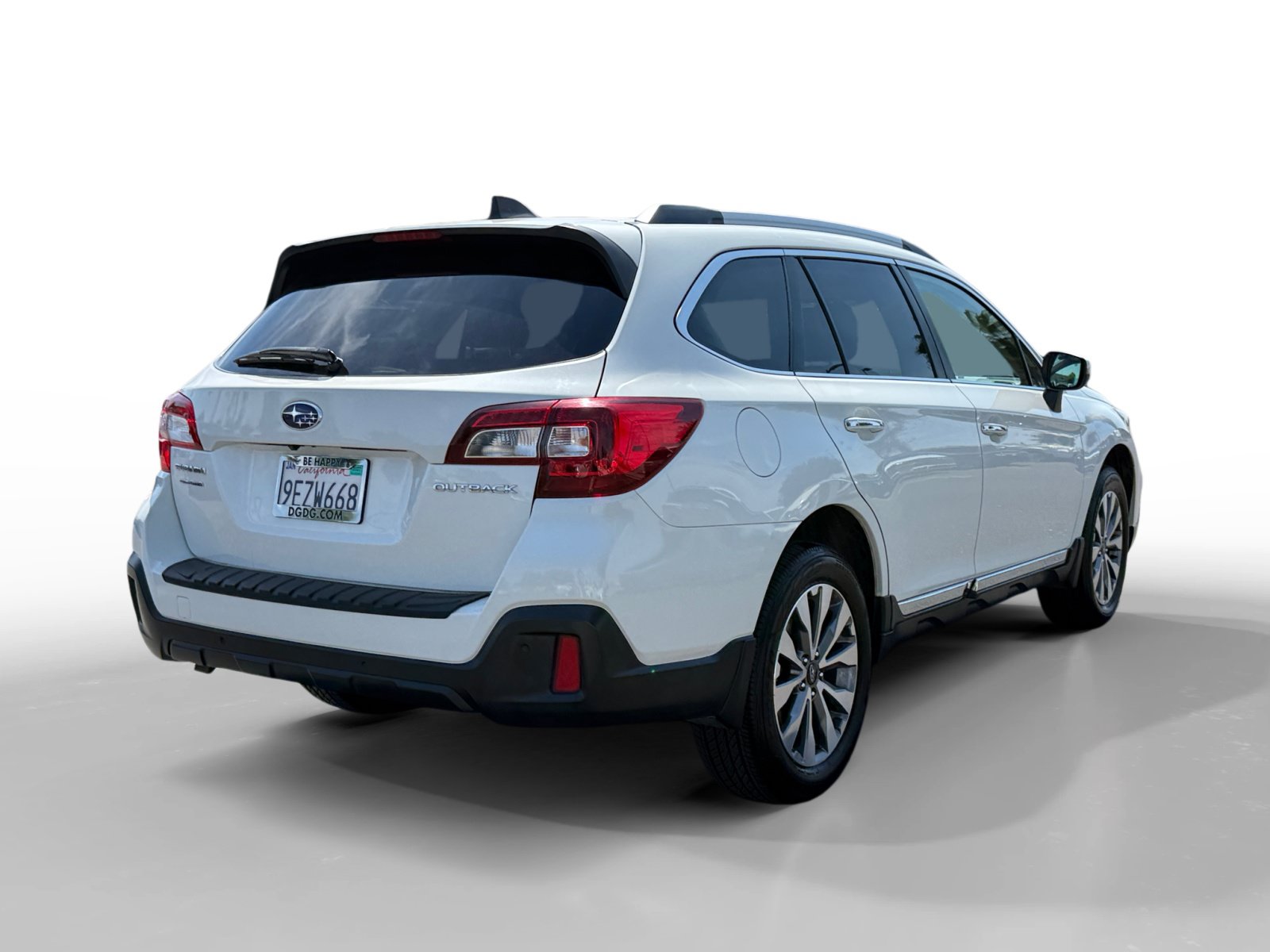 Used 2018 Subaru Outback 2.5i Touring w/ Popular Package #3 AWD/4WD image 5