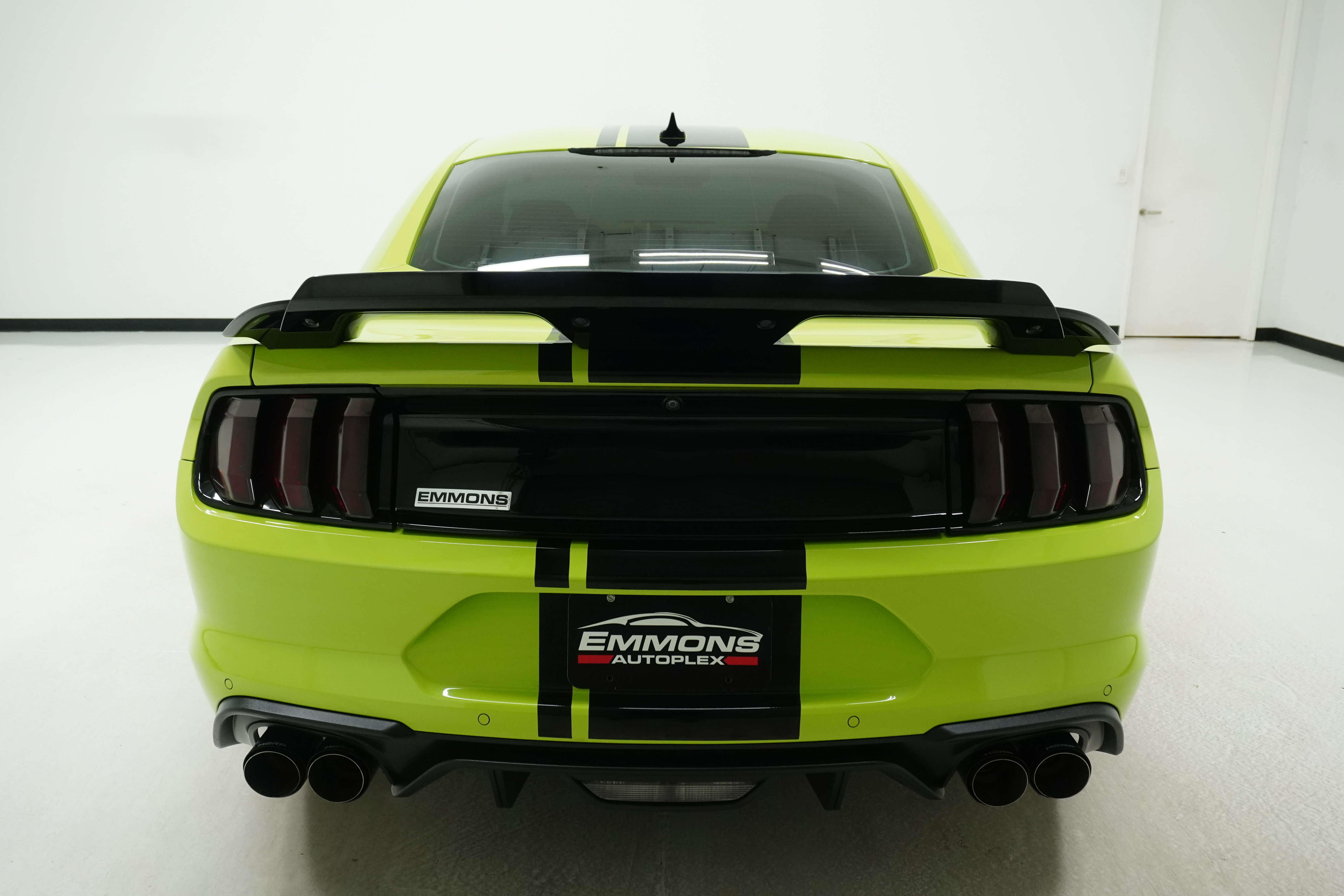 Used 2020 Ford Mustang GT w/ GT Performance Package RWD image 5