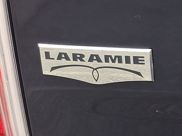 Used 2017 RAM 1500 Laramie w/ Convenience Group AWD/4WD image 29