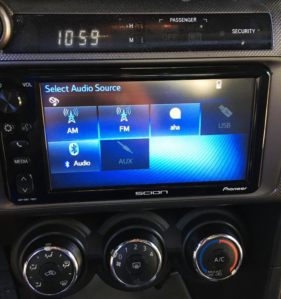 Used 2016 Scion tC FWD image 19