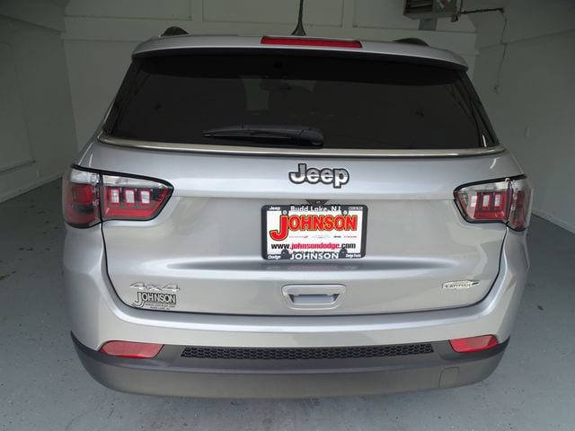 Certified 2023 Jeep Compass Latitude w/ Sun and Sound Group image 21