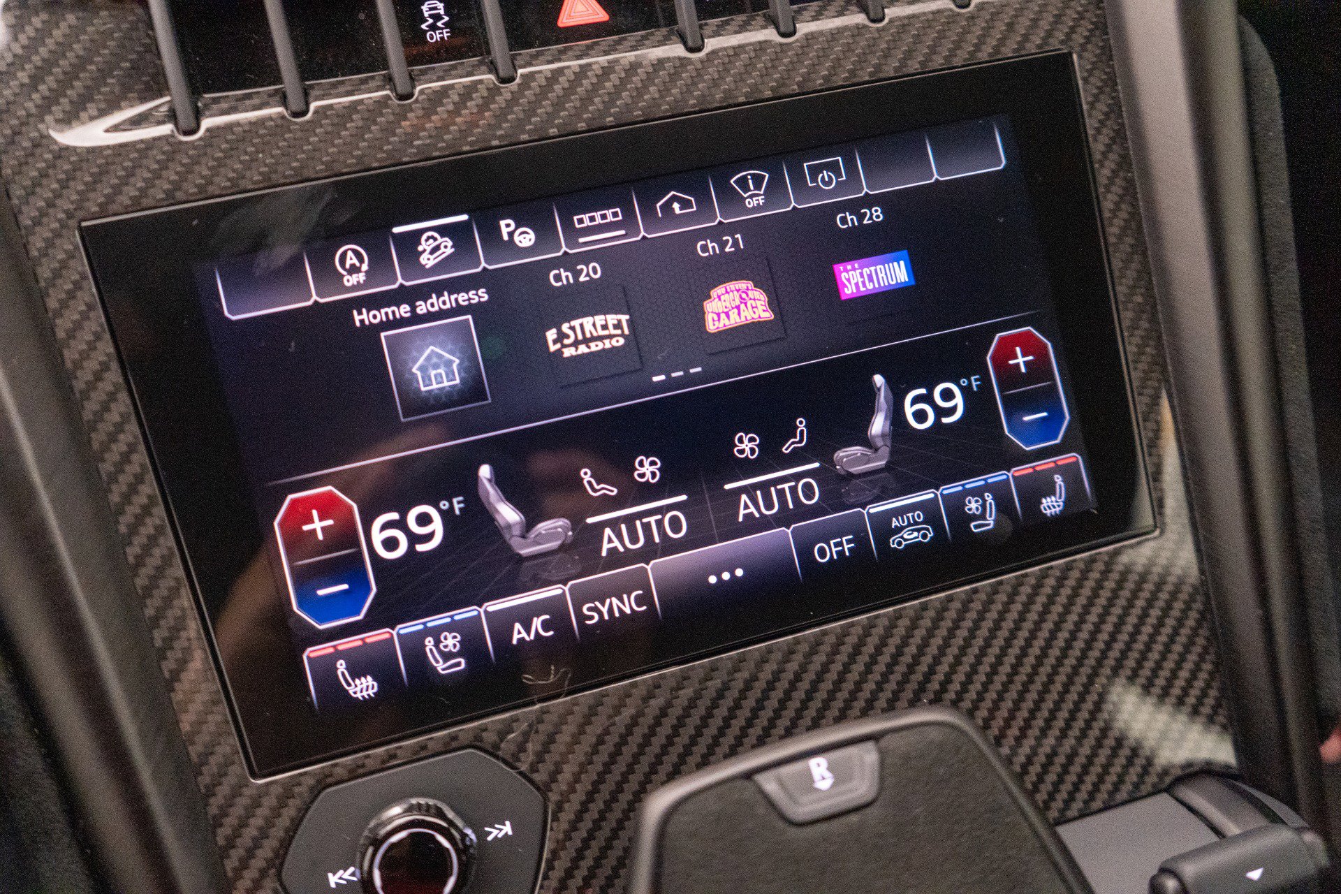 Used 2024 Lamborghini Urus Performante image 30