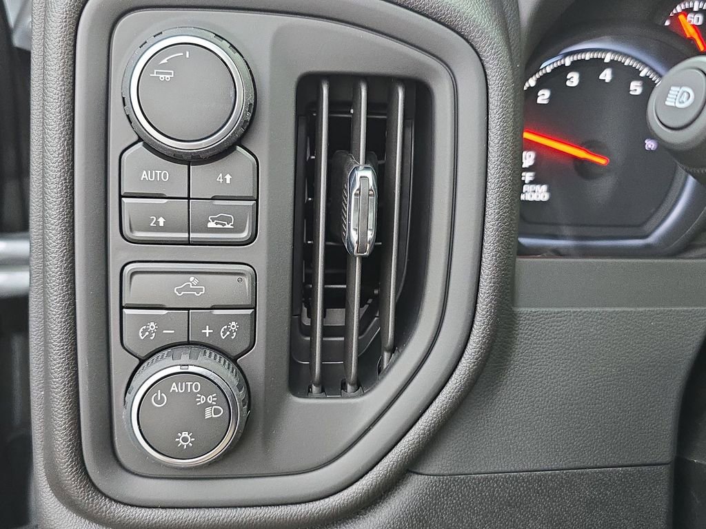 New 2026 Chevrolet Silverado 1500 Custom w/ Turbomax Blackout Package image 23