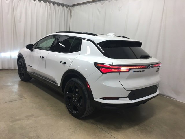 Used 2024 Chevrolet Equinox EV RS image 6