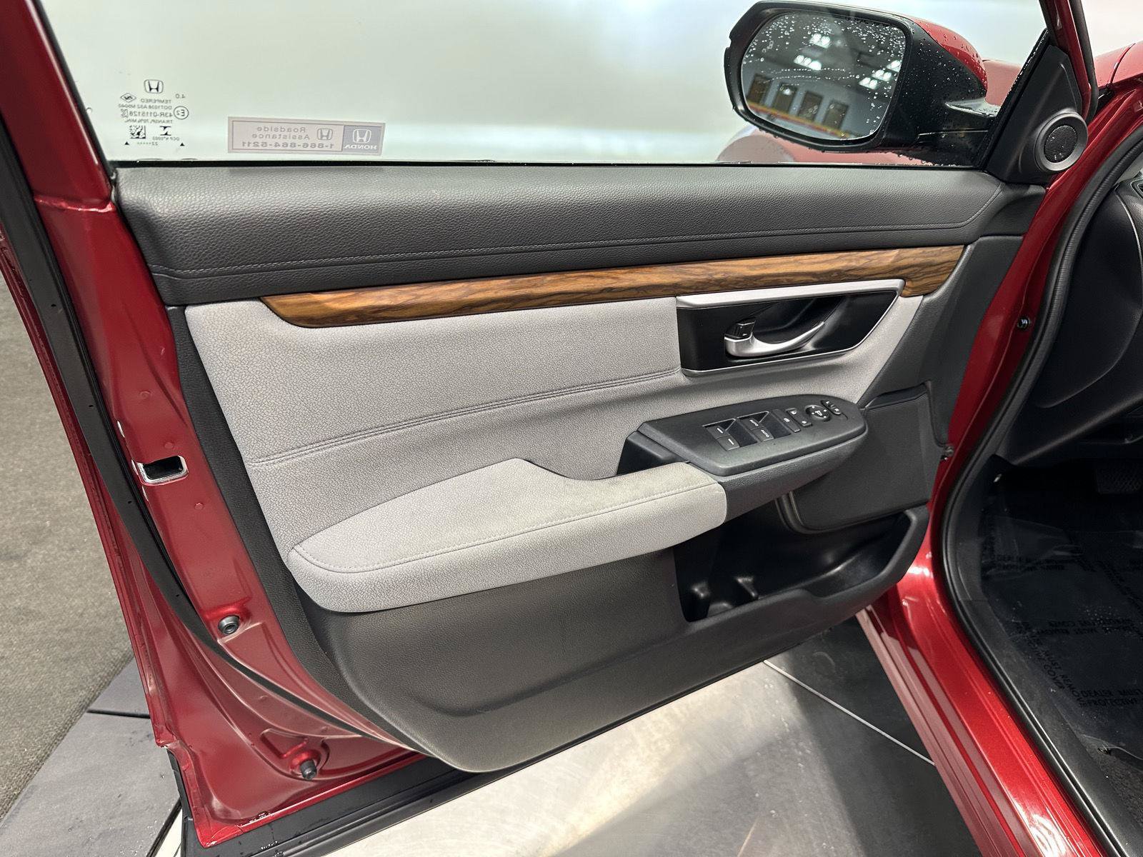 Used 2022 Honda CR-V EX image 13
