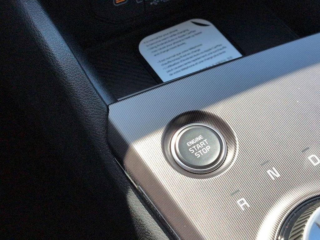 New 2026 Kia Sportage EX image 17