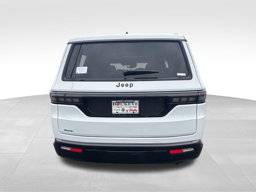 New 2026 Jeep Grand Wagoneer Limited AWD/4WD image 4