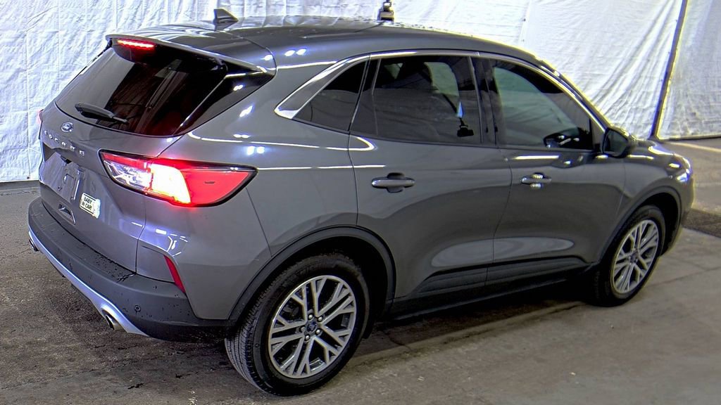 Used 2022 Ford Escape SEL FWD image 4