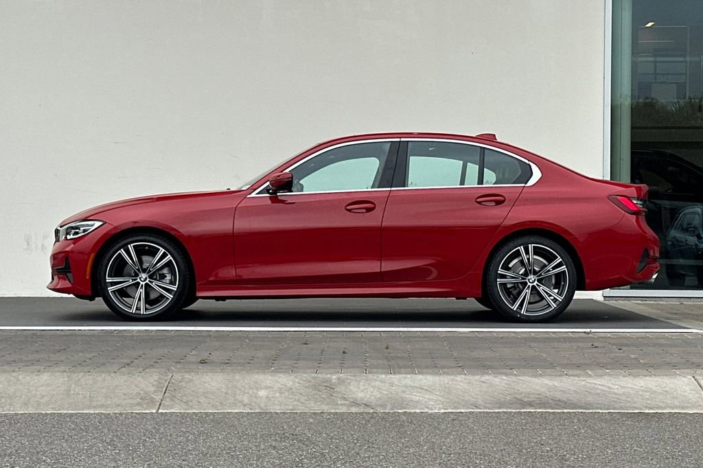 Used 2022 BMW 330i Sedan w/ Driving Assistance Package image 6