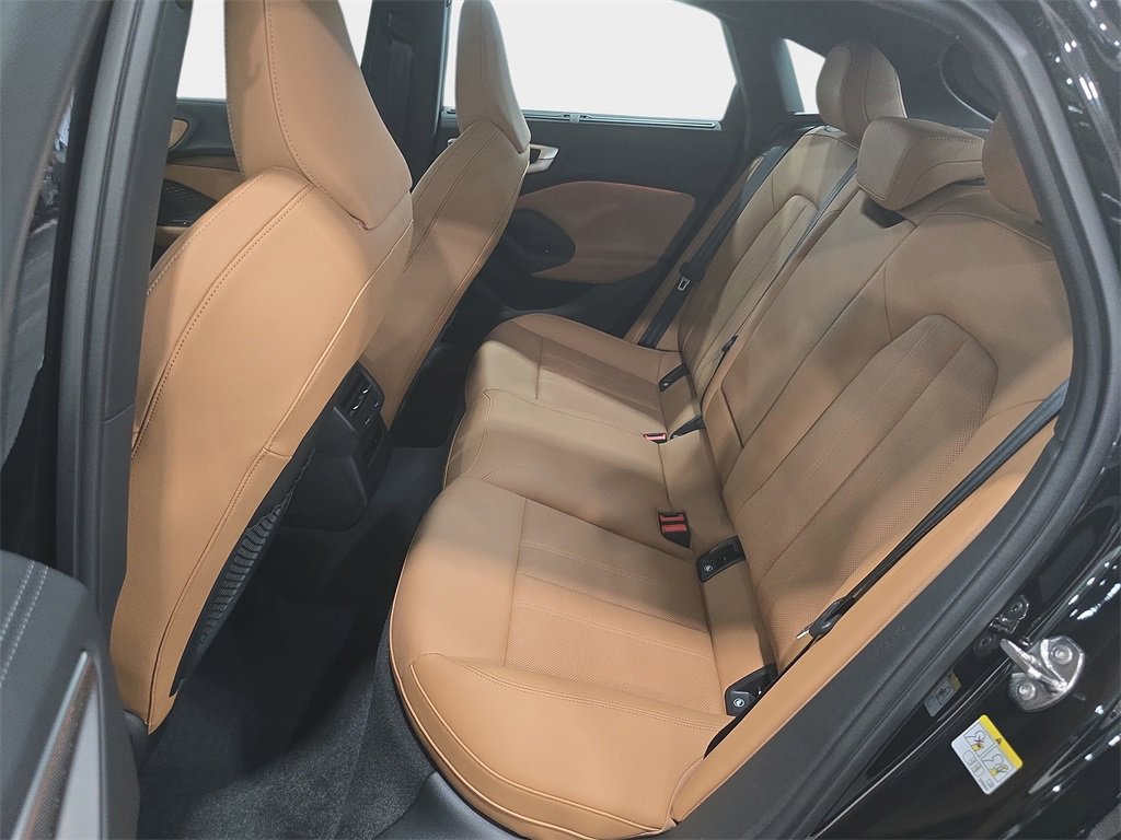 Used 2025 Audi A5 2.0T Premium Plus w/ Premium Plus image 10