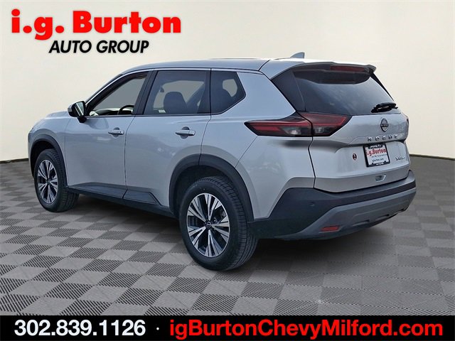 Used 2023 Nissan Rogue SV image 4