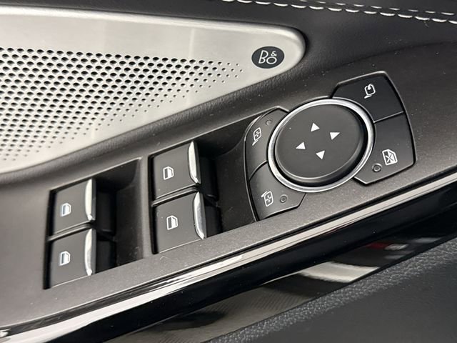 Used 2024 Ford Explorer ST w/ Equipment Group 401A image 20