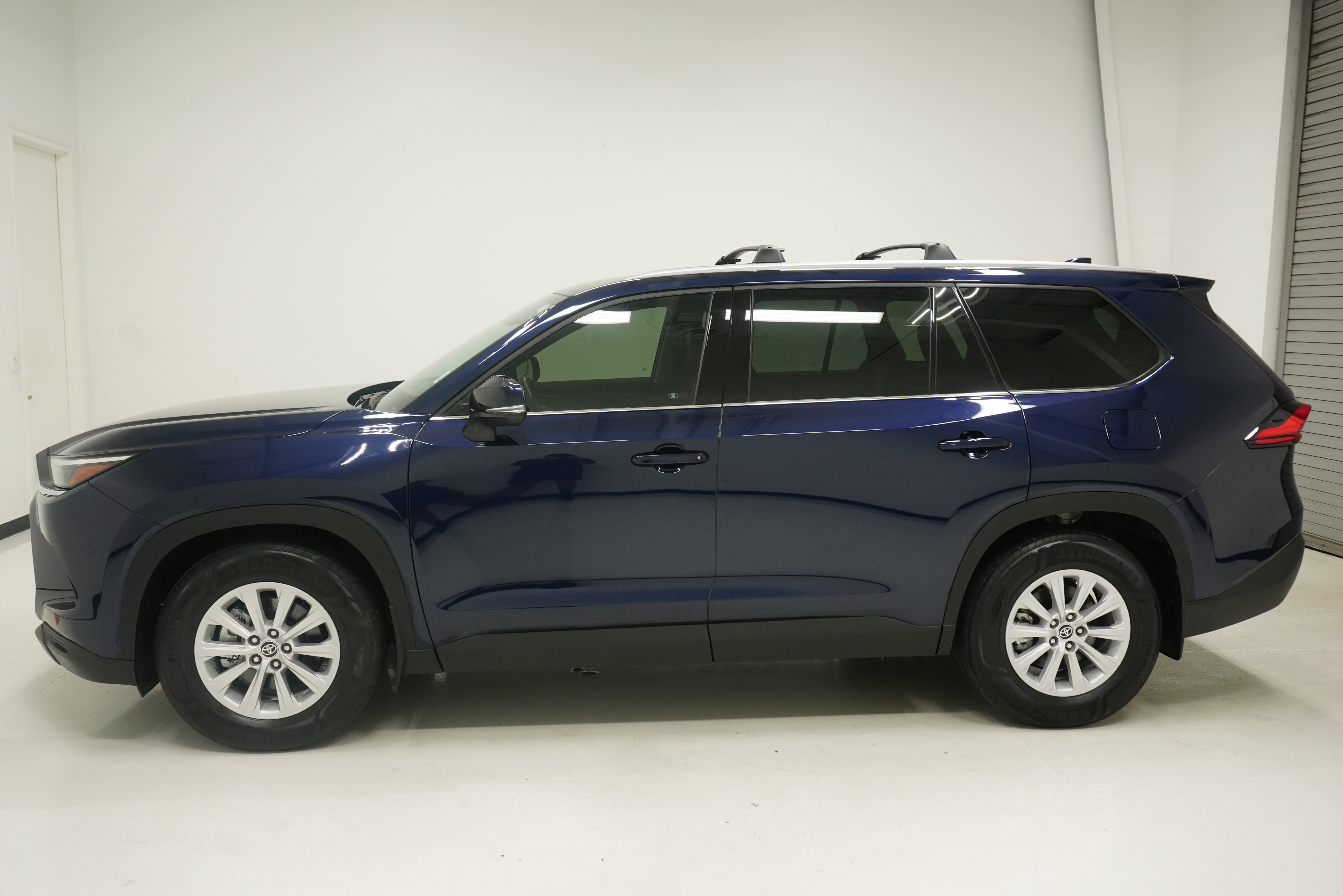 Used 2024 Toyota Grand Highlander FWD image 7