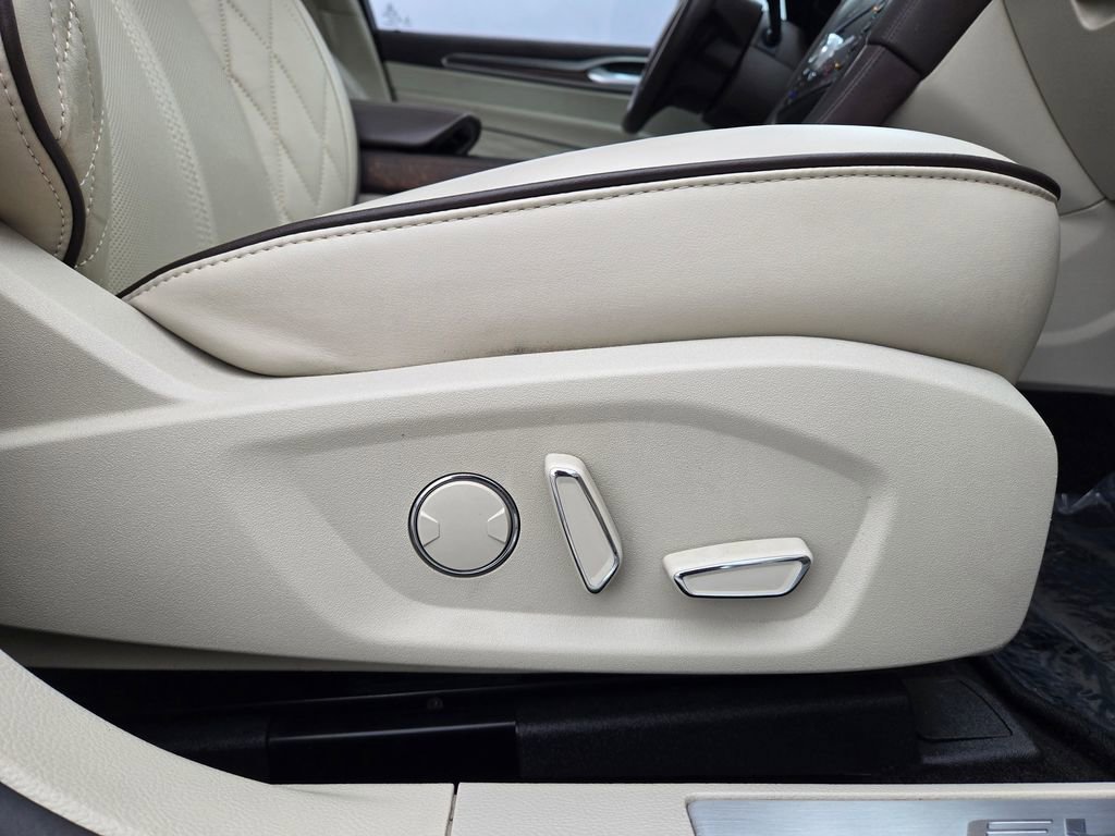 Used 2018 Ford Fusion Energi Platinum image 44