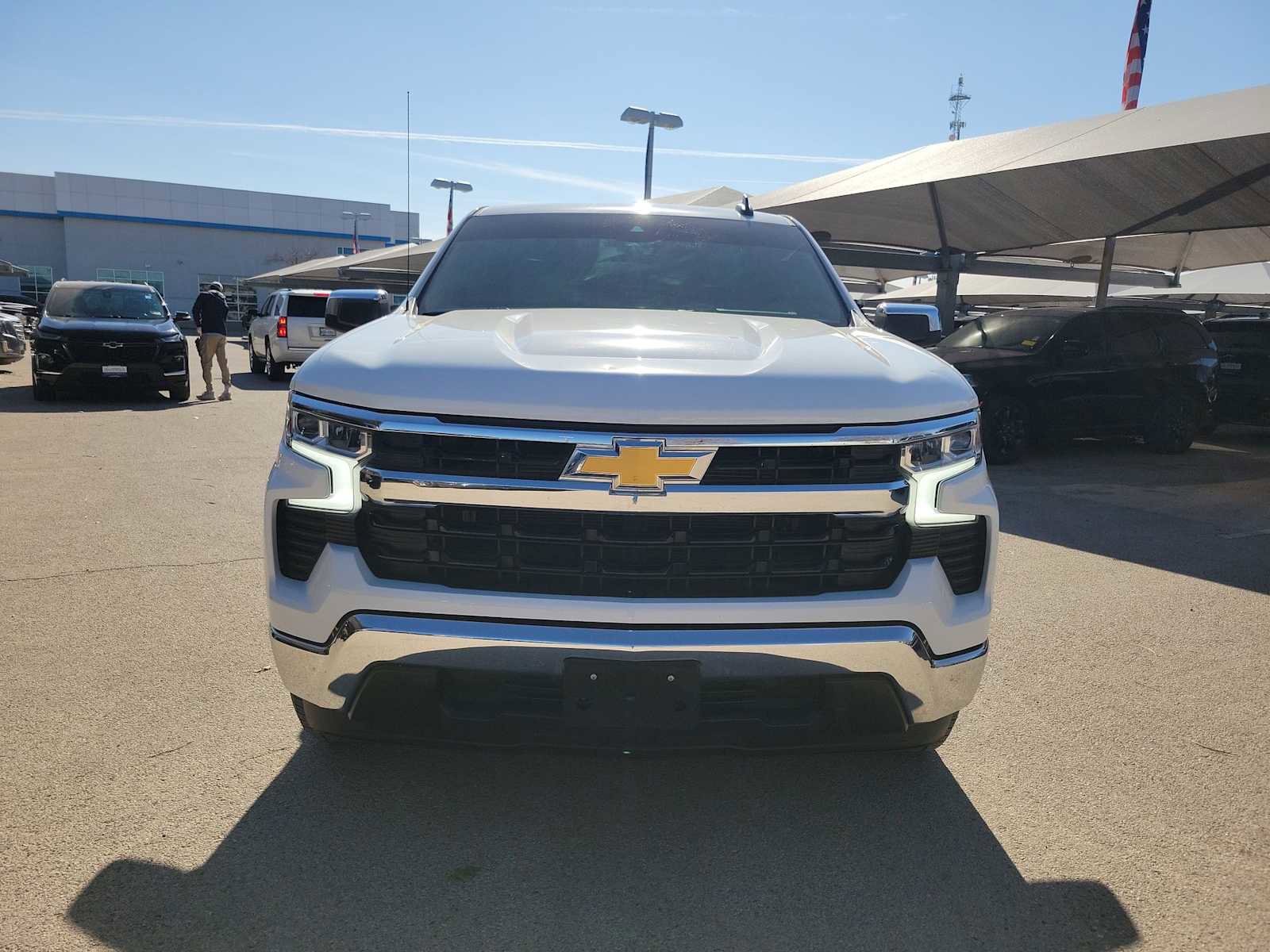 Used 2022 Chevrolet Silverado 1500 LT image 6