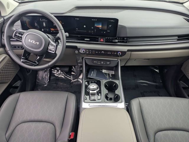 New 2026 Kia Carnival EX FWD image 14